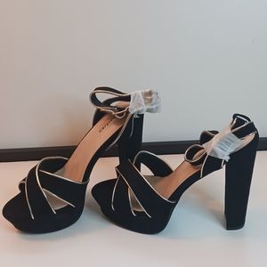 Just Fabulous Black suede heels
